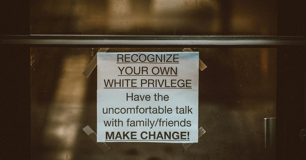 Politiques de lutte contre la discrimination raciale