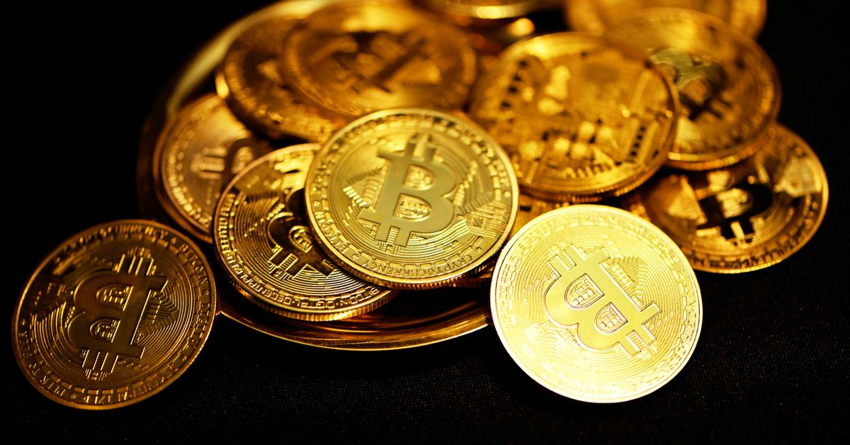 Cryptomonnaies Revolution dans le secteur financier et defis de regulation
